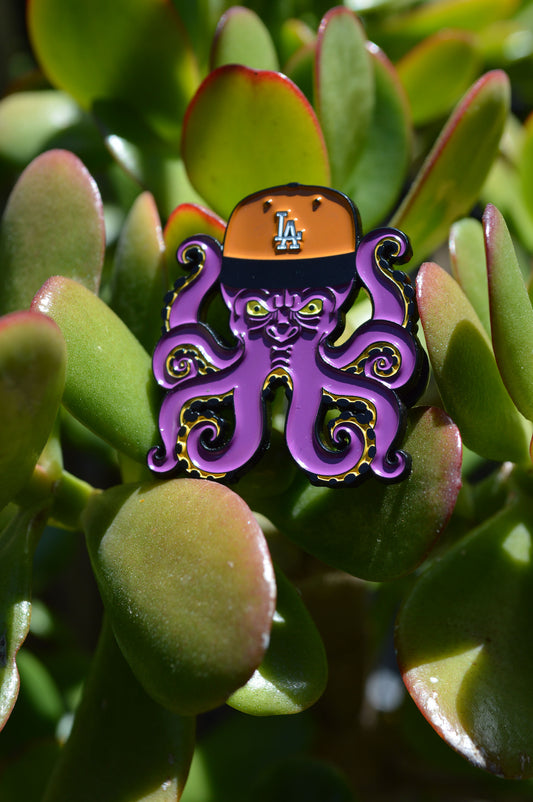 POF FITTED OCTOPUS PIN 🐙🧢